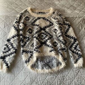 🔴Dex Brand Black and White Patterned Off the Shoulder Sweater Size Medium